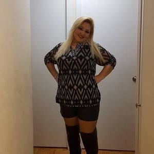 Meet your Posher, Gloria